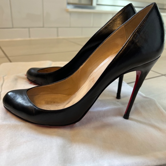 Limited Edition Christian Louboutin Black Asymetric Round Toe 100mm, size 39 main image 8